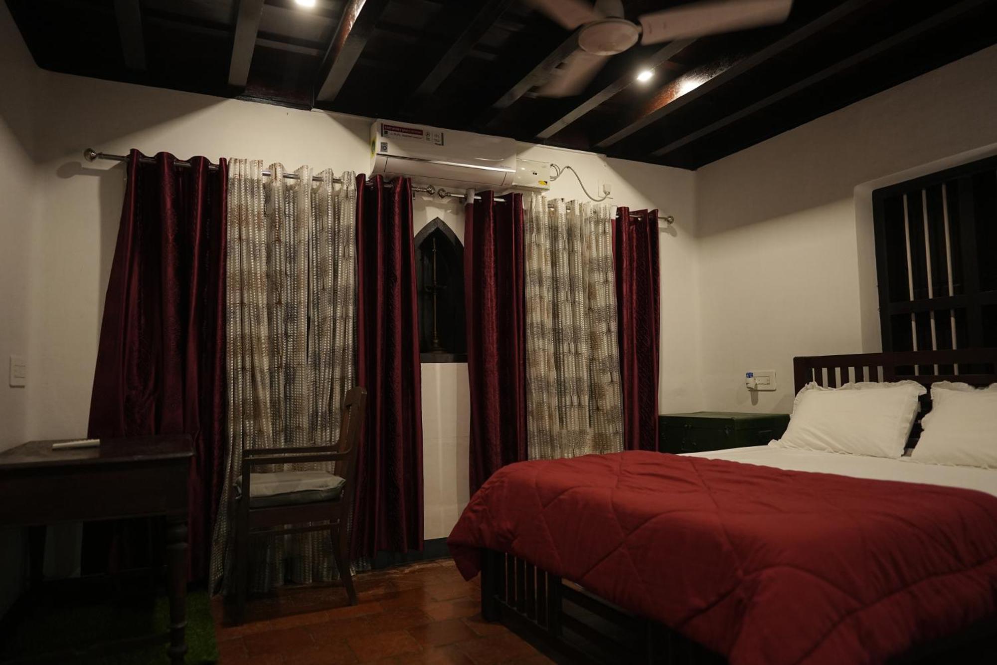 Kayyalas Courtyard Thrissur Esterno foto